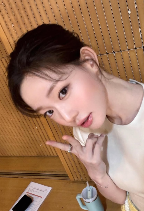 최윤지 배우