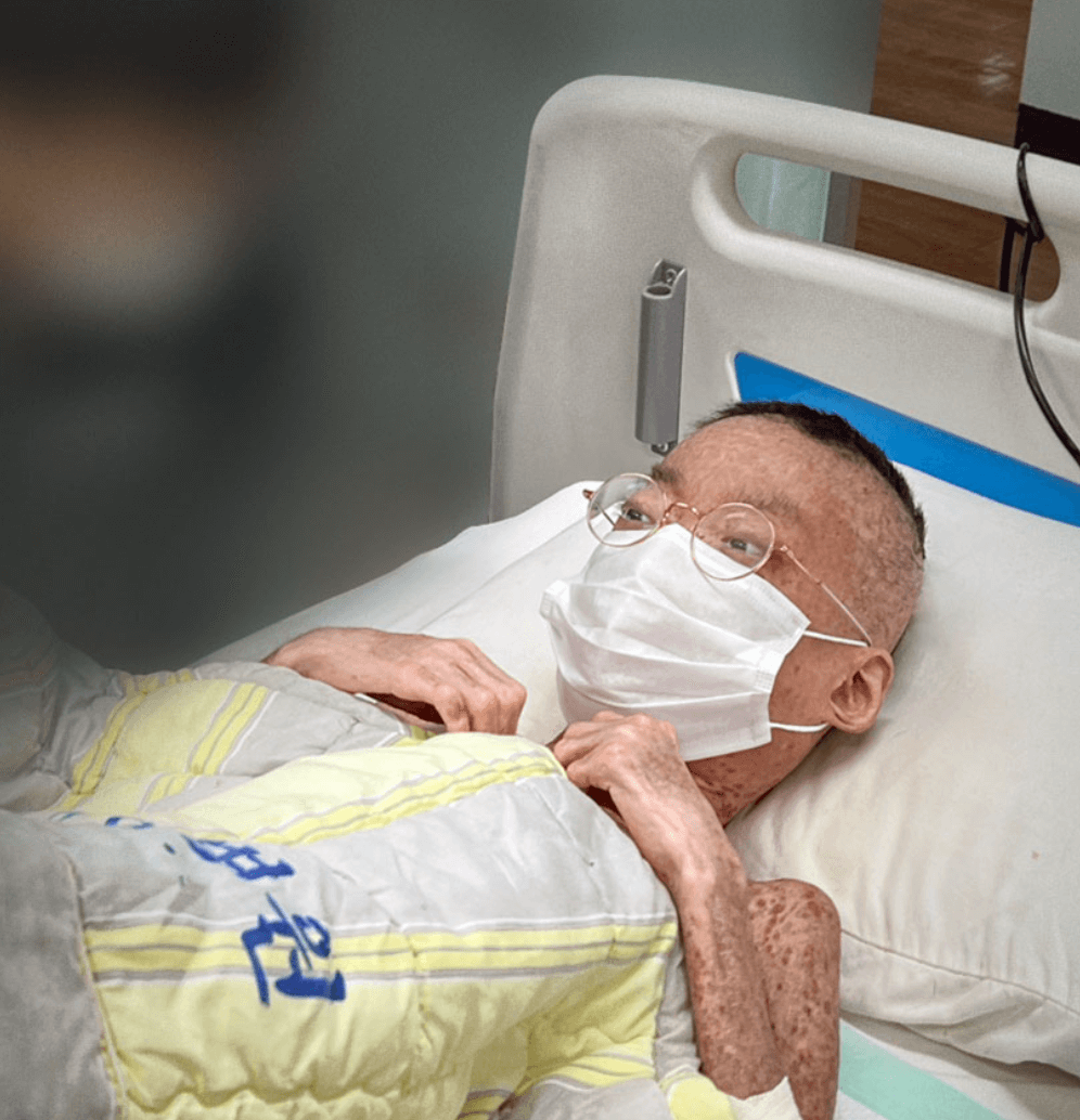 온몸의 피부가 벗겨지는 준서