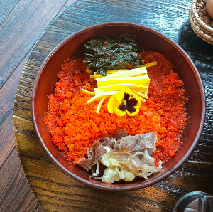 차돌박이 비빔냉면