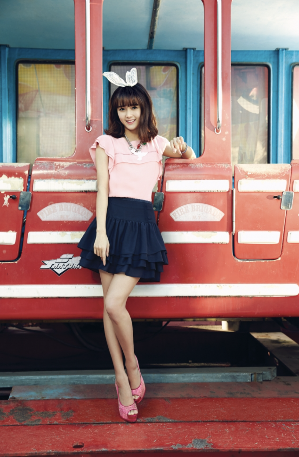 남보라 패션화보