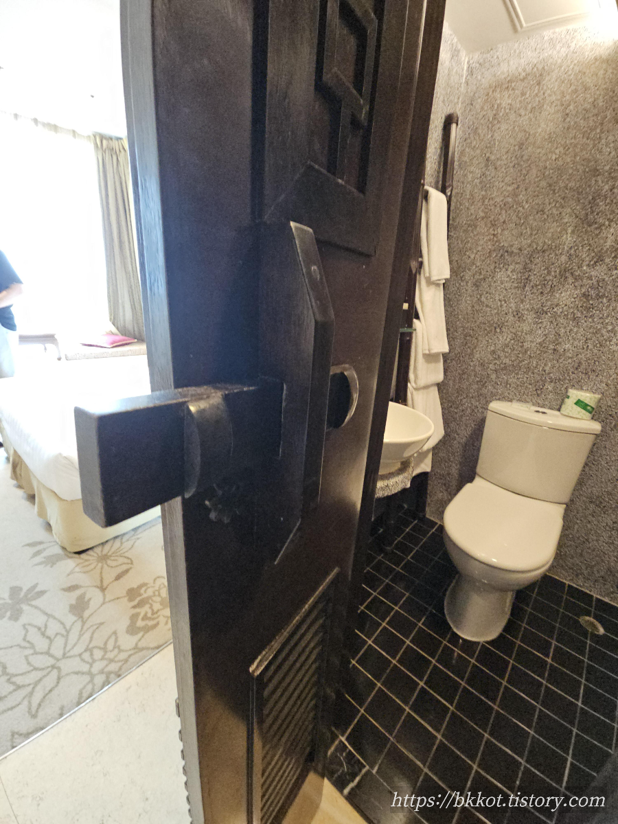 홍콩 - 란콰이퐁 호텔 Lan Kwai Fong Hotel @ Kau U Fong