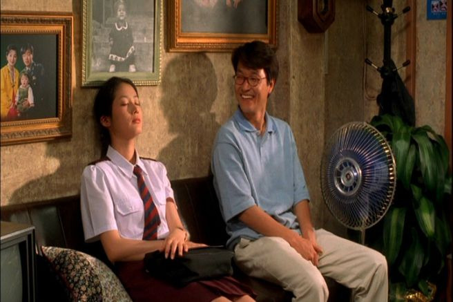 8월의 크리스마스 해석, 한국 멜로 영화의 문법을 바꾼 절제의 미학 (초원 사진관 비하인드 포함)