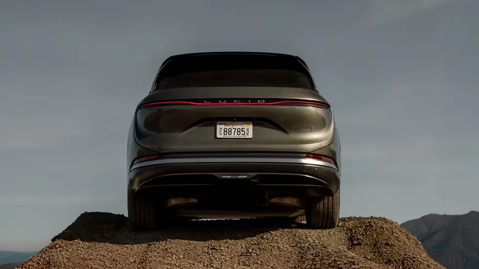 루시드모터스 그래비티 이미지