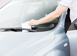 차에-꼽힌-과태료-용지