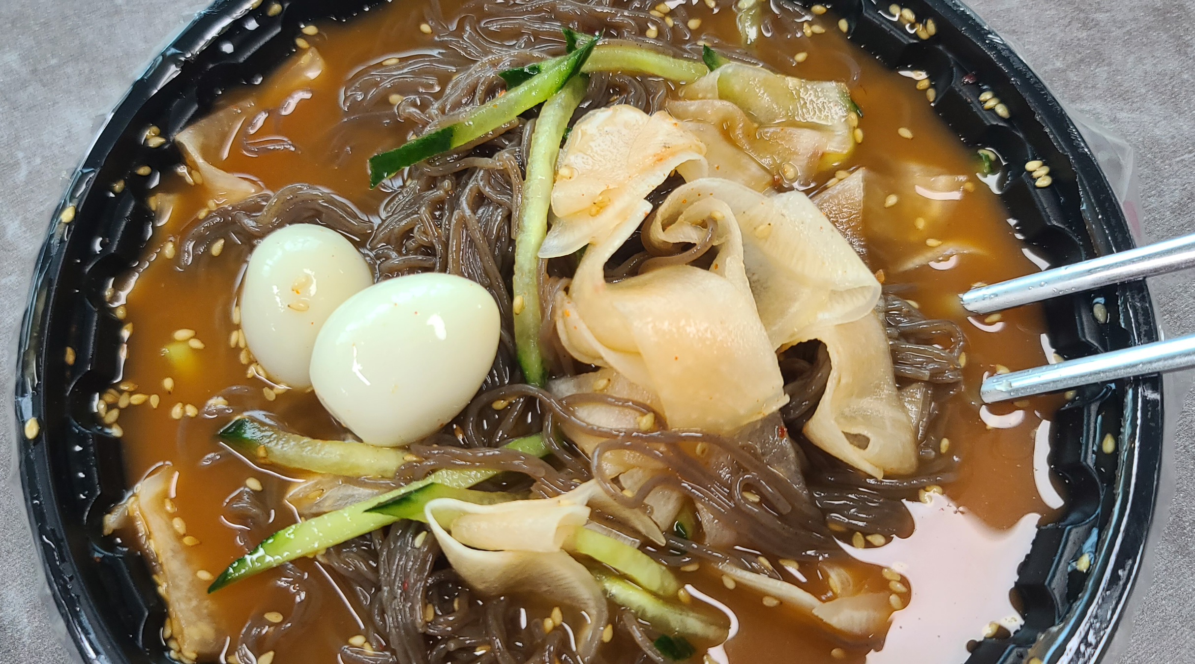 냉면쟁이고기꾼 숙취해소 물냉면 매운물냉면 비빔냉면 포장주문 배달전문 깔끔한포장 시원한냉면 사리추가 가성비냉면