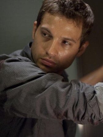 넷플릭스lou_주연로건마샬그린