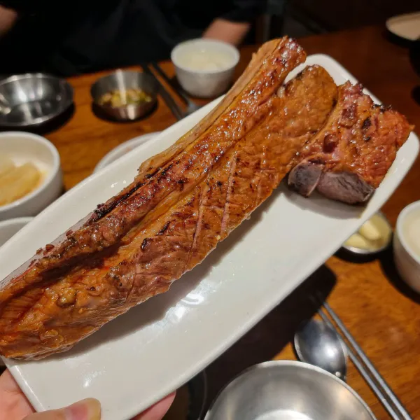 생생정보 대결 맛 대 맛 칼집 우대 갈비 vs 숯불 통삼겹살 음식점