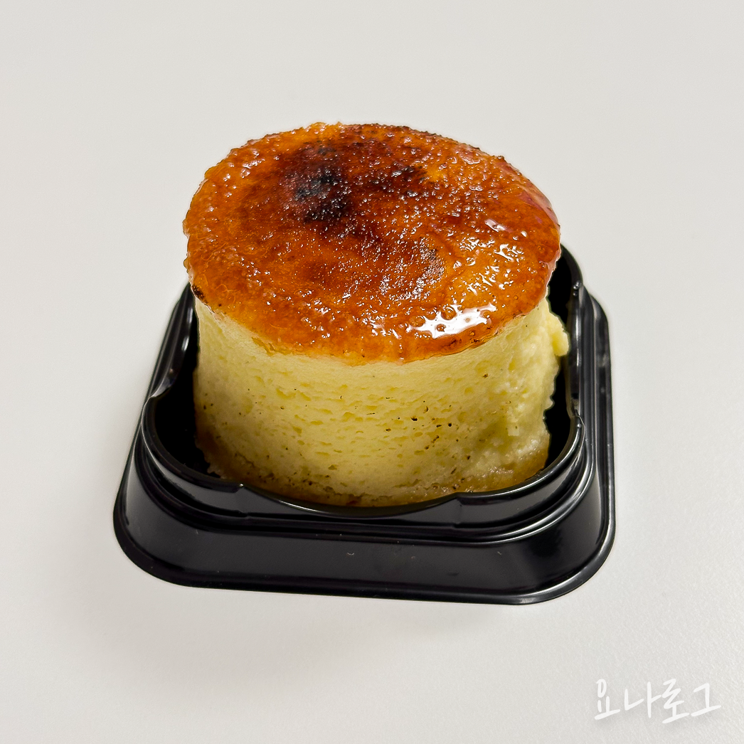 CHEFFLE 치플레 연남동 연남 연남치플레 판교치플레 판교디저트 판교카페 판교디저트추천 판교카페추천 판교현백 판교현대백화점 판교현대백화점디저트 판교현대백화점식품관 치즈케이크 치즈케이크추천 수플레 수플레케이크 수플레치즈케이크 디저트맛집 연남디저트 연남동카페 연남카페