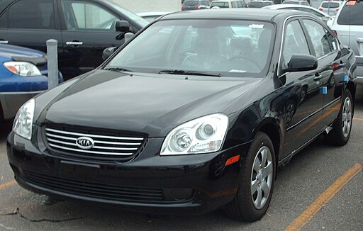 글의 이해를 돕기 위한 기아 로체 이미지