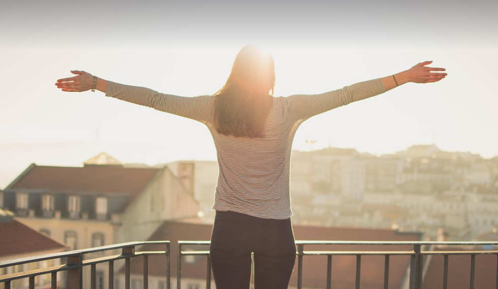 아침 햇빛 15분의 호르몬 효과