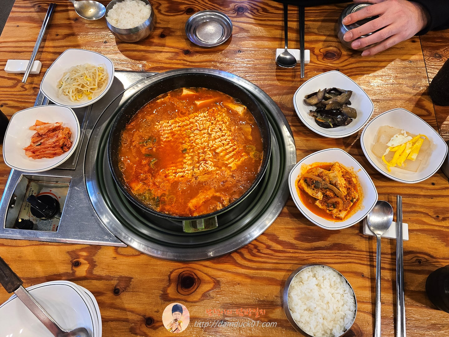 양푼이 김치찌개