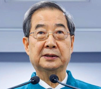 한덕수 총리 프로필 나이 고향 학력 관련주 | 한덕수 대통령 권한대행 순위