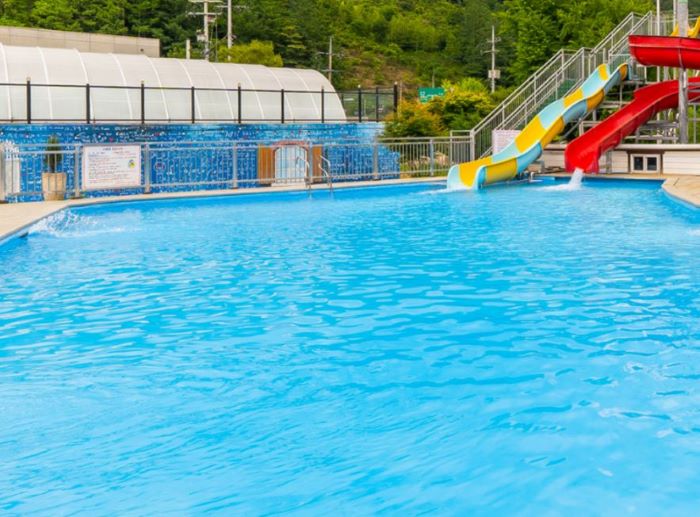 가평 청평 계곡 리조트 수영장