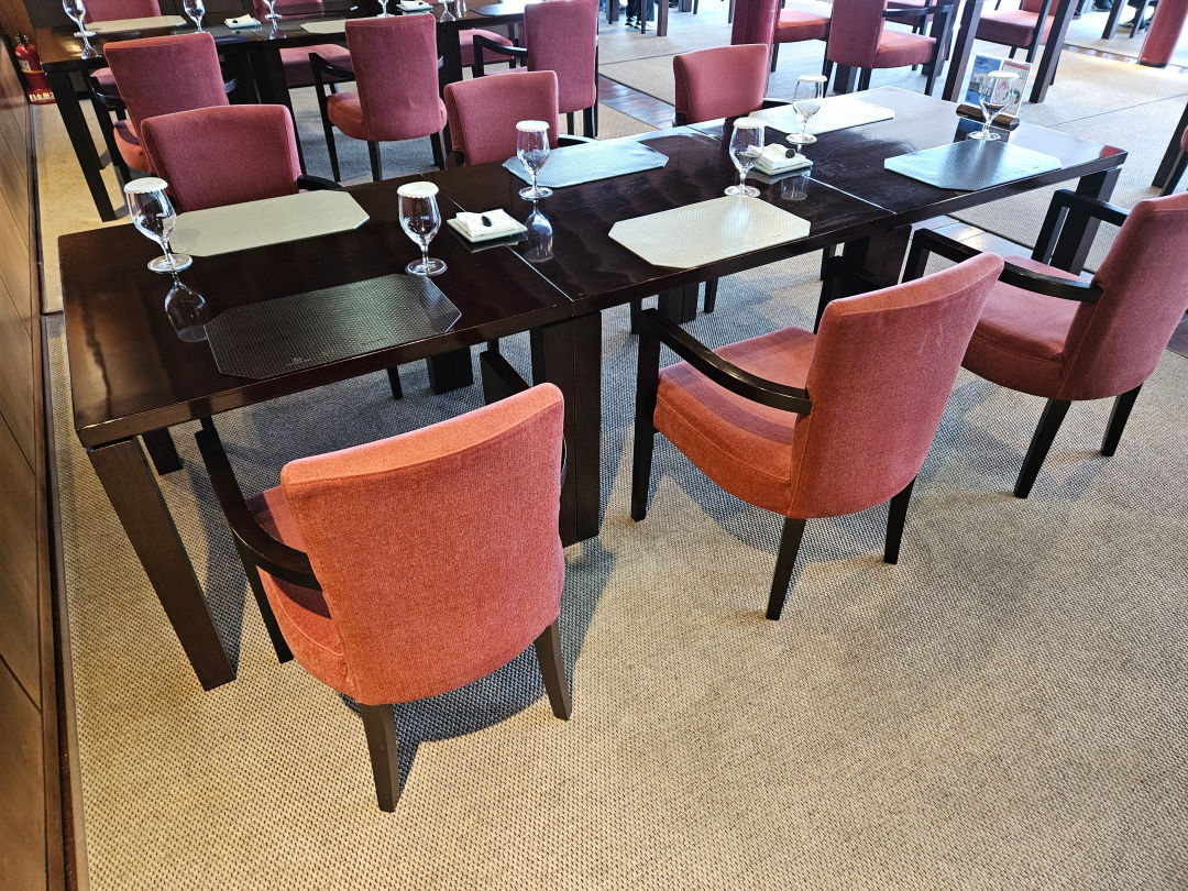 포도 호텔 레스토랑 내부