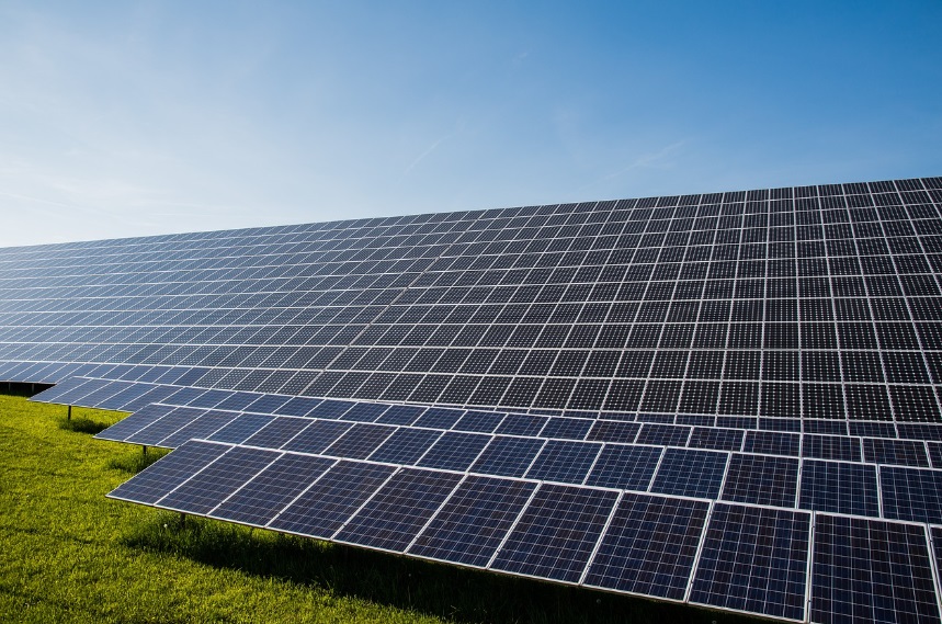 대규모 태양광발전소 사진