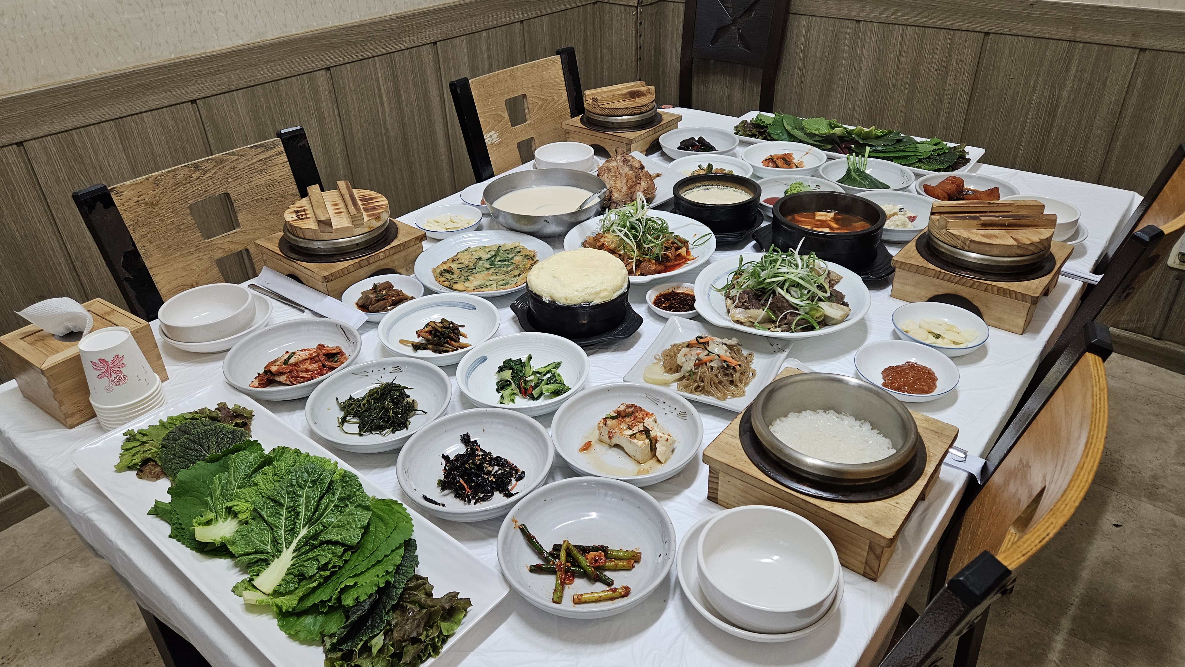 쌀밥지정업소 홀인원쌈밥집 원조본점