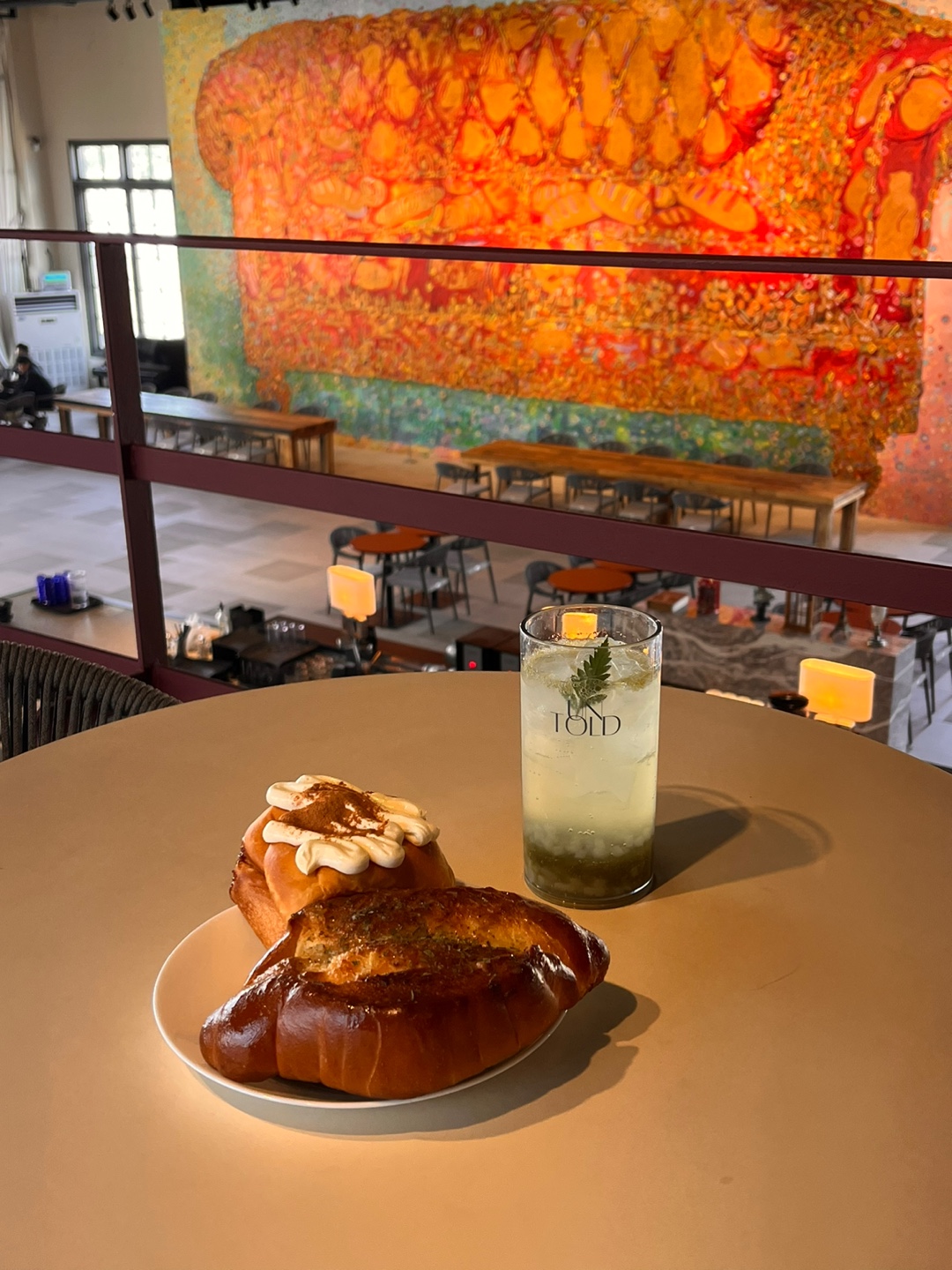 용인 대형 야외정원 베이커리 카페 '언톨드'