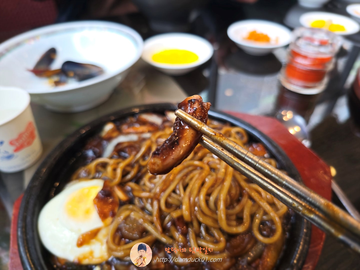 철판해물짜장
