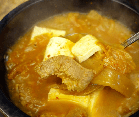 백반기행 우리콩 청국장찌개 돼지수육 백반 대학로 맛집