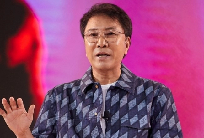 이수만 프로필 나이 고향 학력 근황