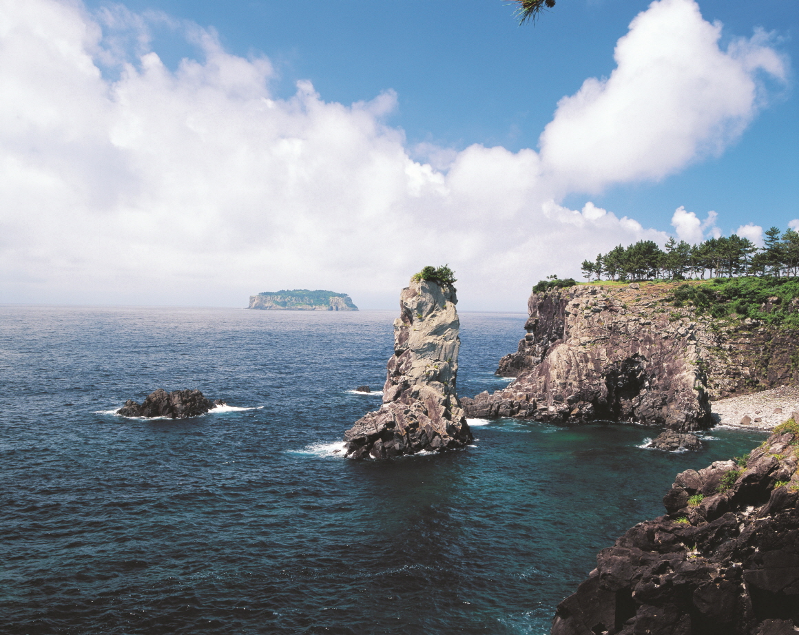 제주 외돌개 전설과 해안절경, 산책로와 주차팁까지 안내