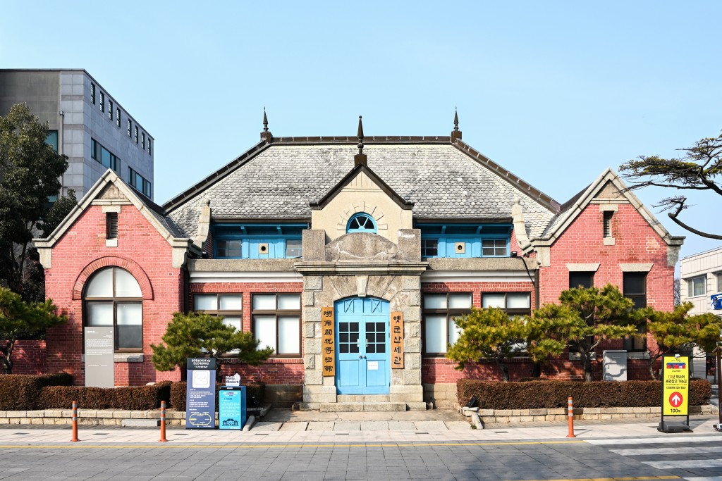 추석연휴 국내여행 전북 군산 근대문화거리 골목과 옛 건물