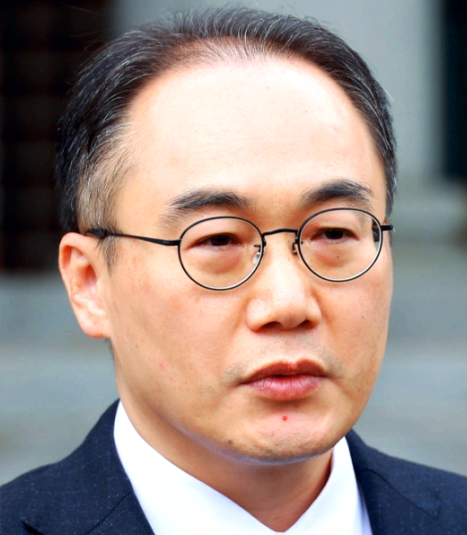 이원석 검찰총장 프로필 나이 고향 학력 임기 재산 | 이원석 이화영부지사 강력 경고 이유