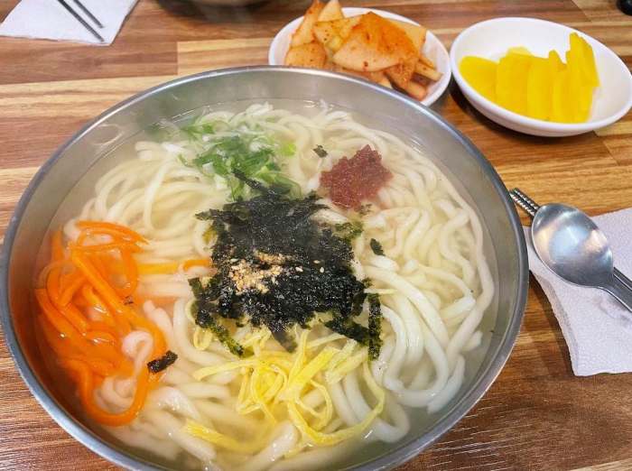 6시내고향 김해 동상시장 칼국수 수제비 칼제비 맛집 오늘 방송 추천