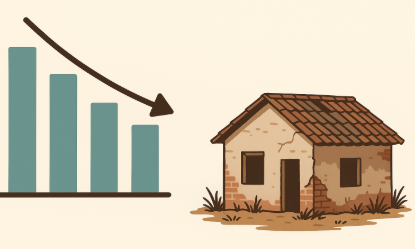 인구 감소를 의미하는 하락 곡선과 바 그래프가, 우측에는 붉은 기와지붕이 있는 오래된 농촌 빈집