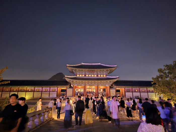 경복궁 야간관람