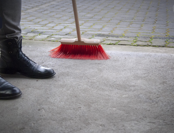 바닥 청소 도구 선택과 사용법, 유지보수