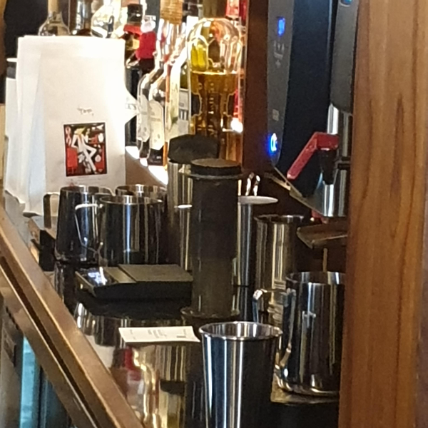 푸글렌 서울(Fuglen Seoul), 노르딕 커피를 맛볼 수 있는 상수역 카페_에어로프레스 공간