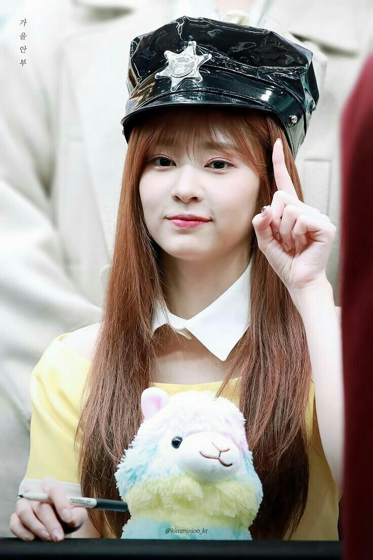 아이즈원 김민주 최애사진