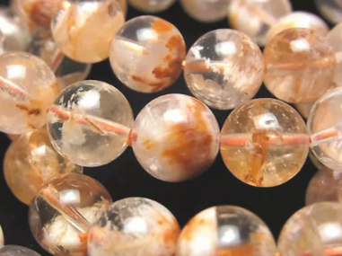 셀리사이트 인 쿼츠.