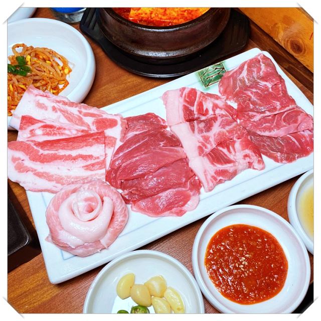 생방송투데이-제주-흑돼지-특수부위-강남구-압구정역-맛집