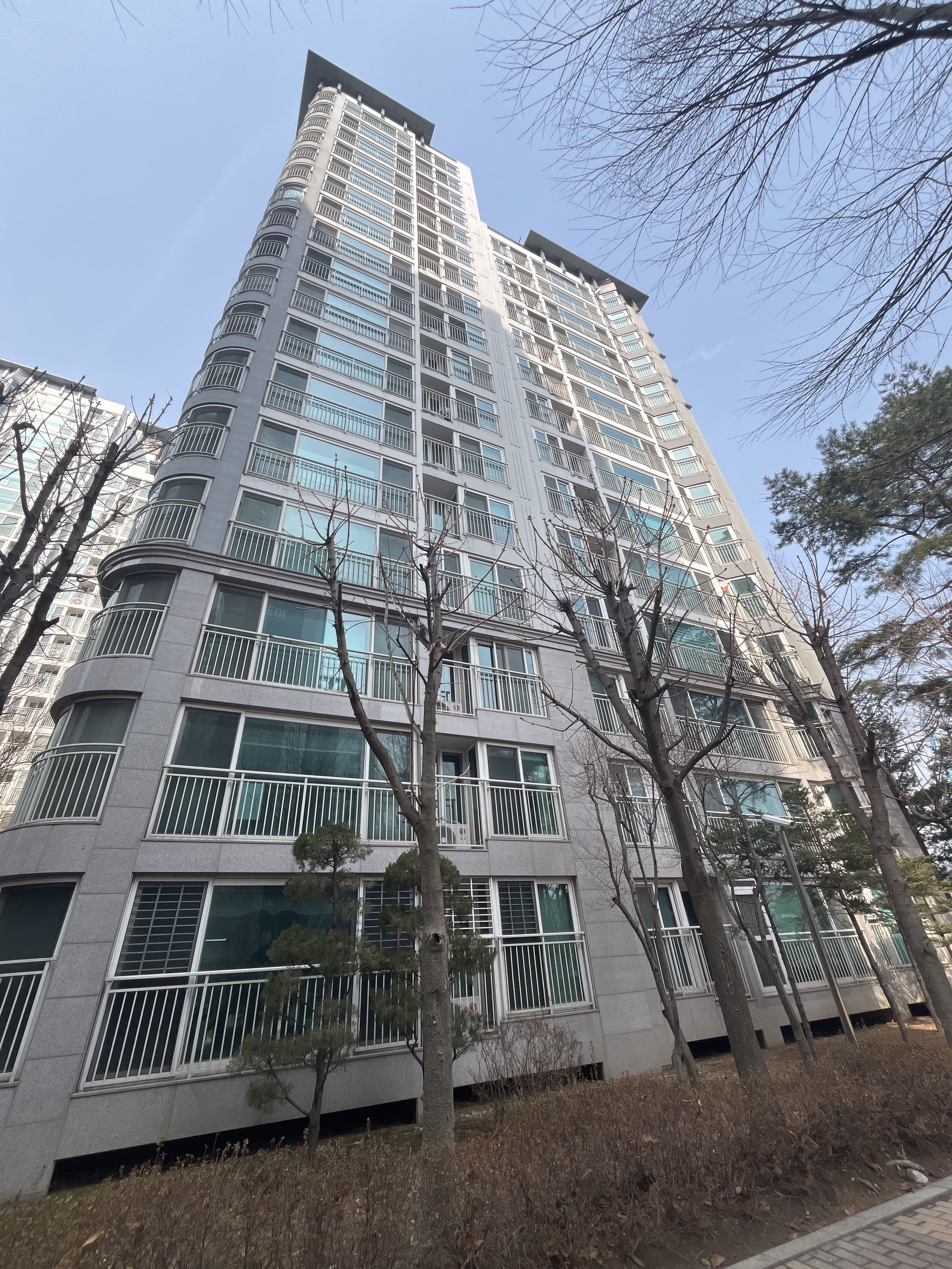 부동산 경매 입찰가 및 매도가 설정 방법