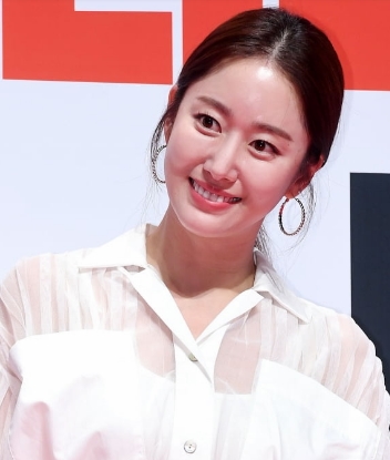 장희진 절친 전혜빈과 관계가 소원한 이유