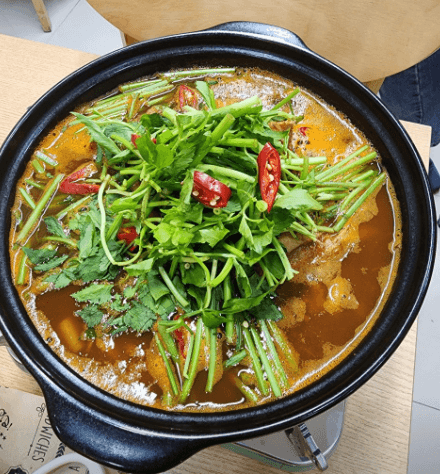 [6시 내고향] 군산 홍어 맛집 삼합 홍어탕 홍어찜 홍어구이 홍어무침 신애홍어 