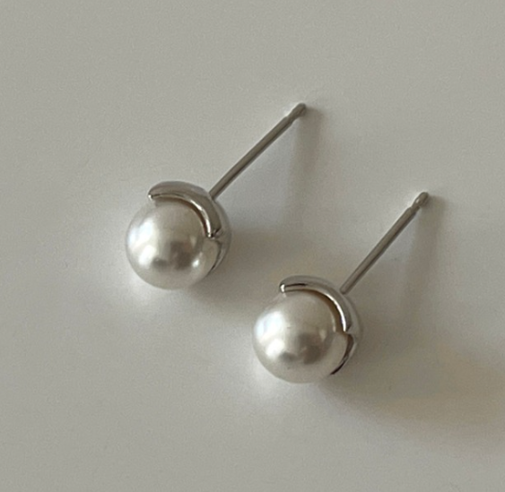 엘리오나 주얼리 - 라이트 백 진주 귀걸이