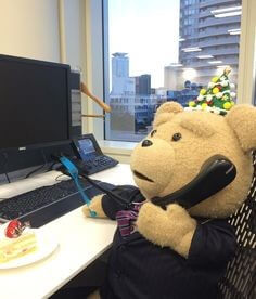 엄마가-전화하는-이미지