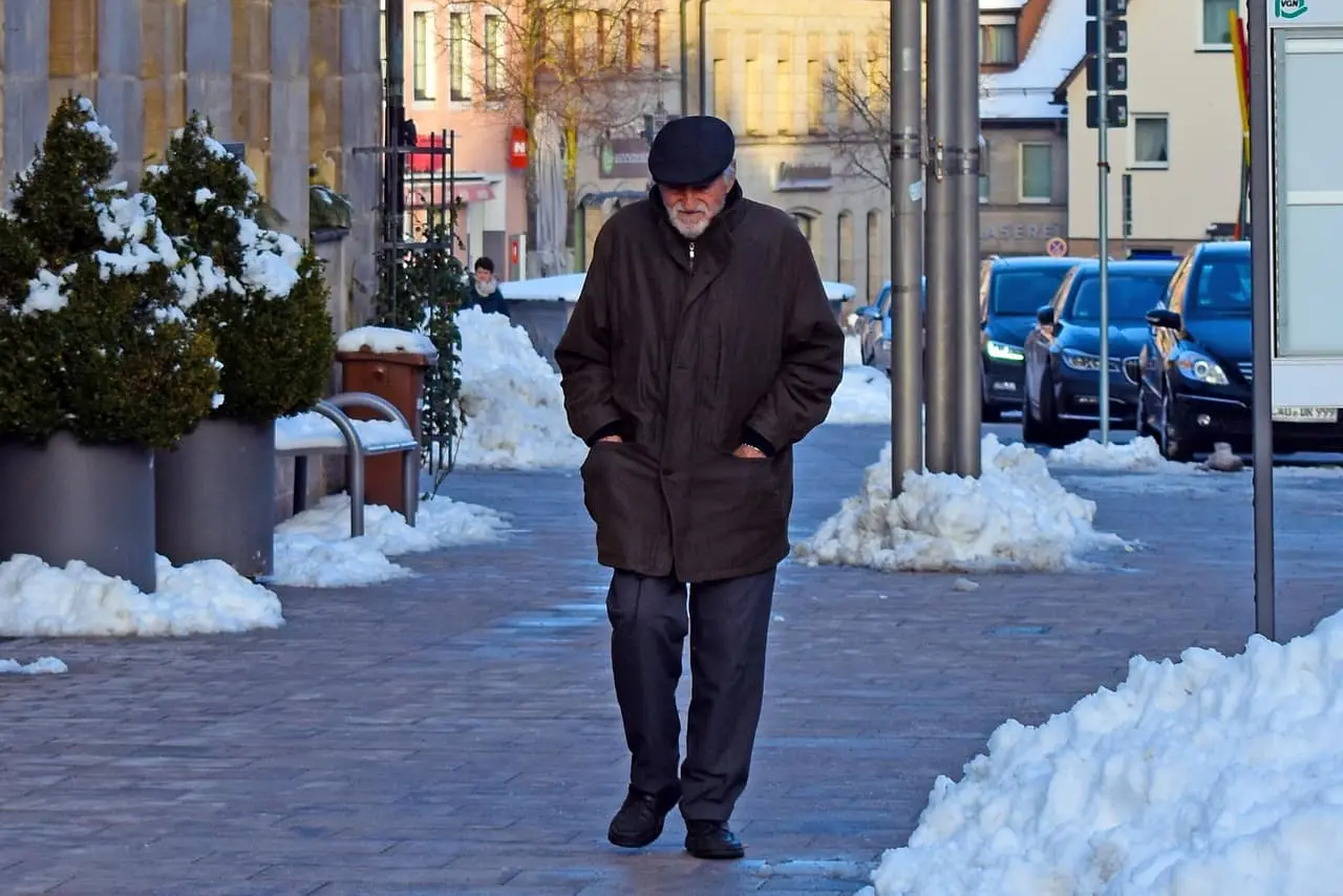환절기 구안와사, 감기인 줄 알았다가 얼굴이 마비될 수도 있습니다