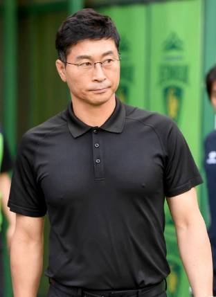 김도훈 감독 프로필 나이 고향 학력 축구 경력