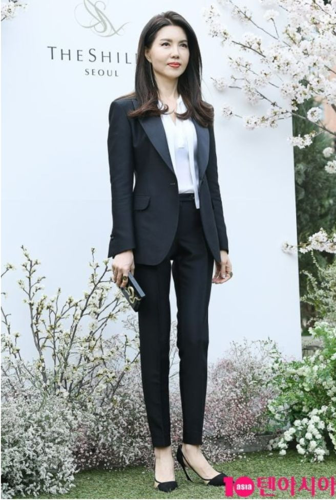 백지연 아나운서 나이 프로필 근황, 현대가 사돈 된 아들 결혼과 LDL 콜레스테롤 관리 비법