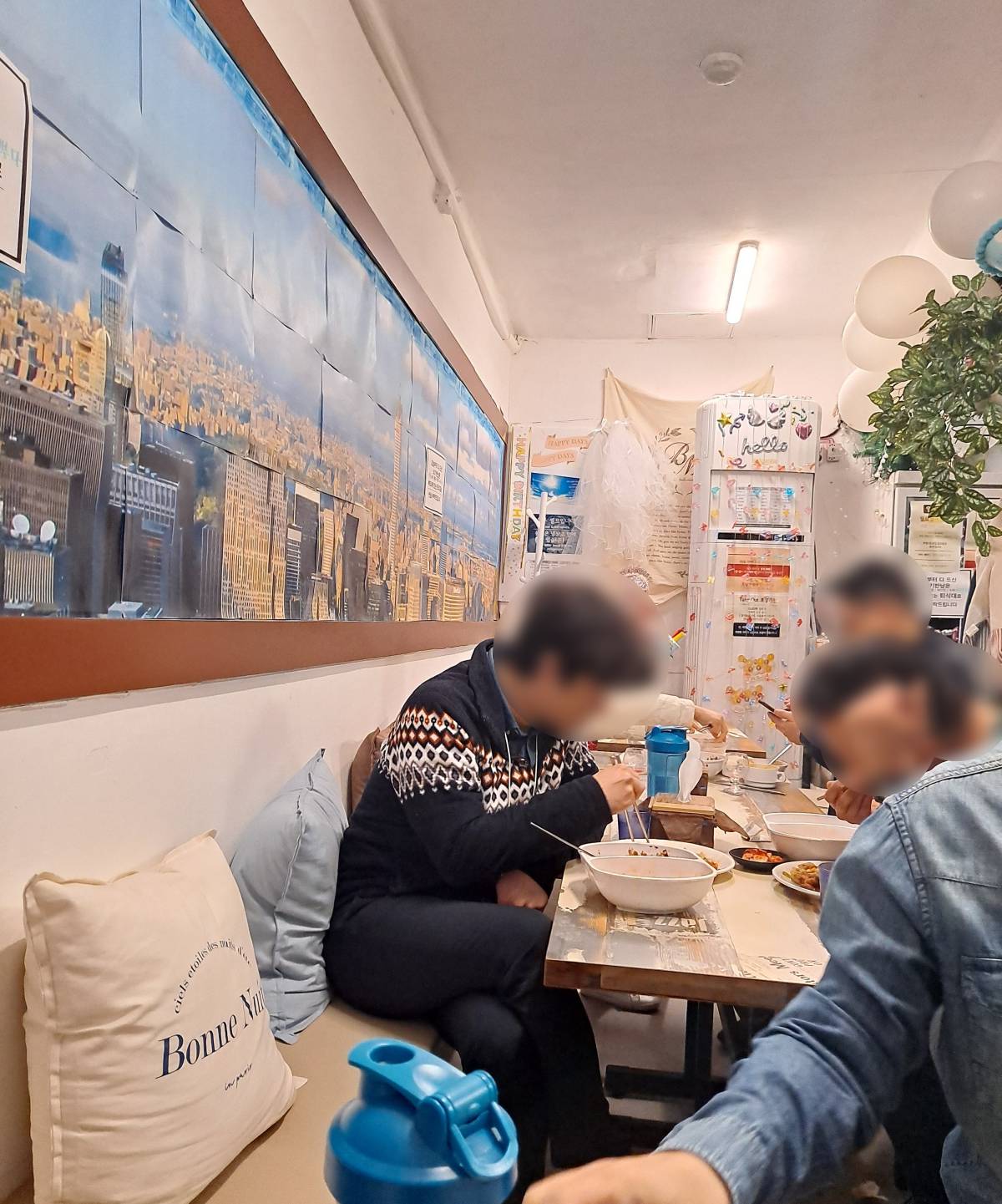 리153 매장 분위기