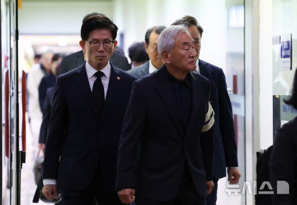 김문수 노동부장관 프로필