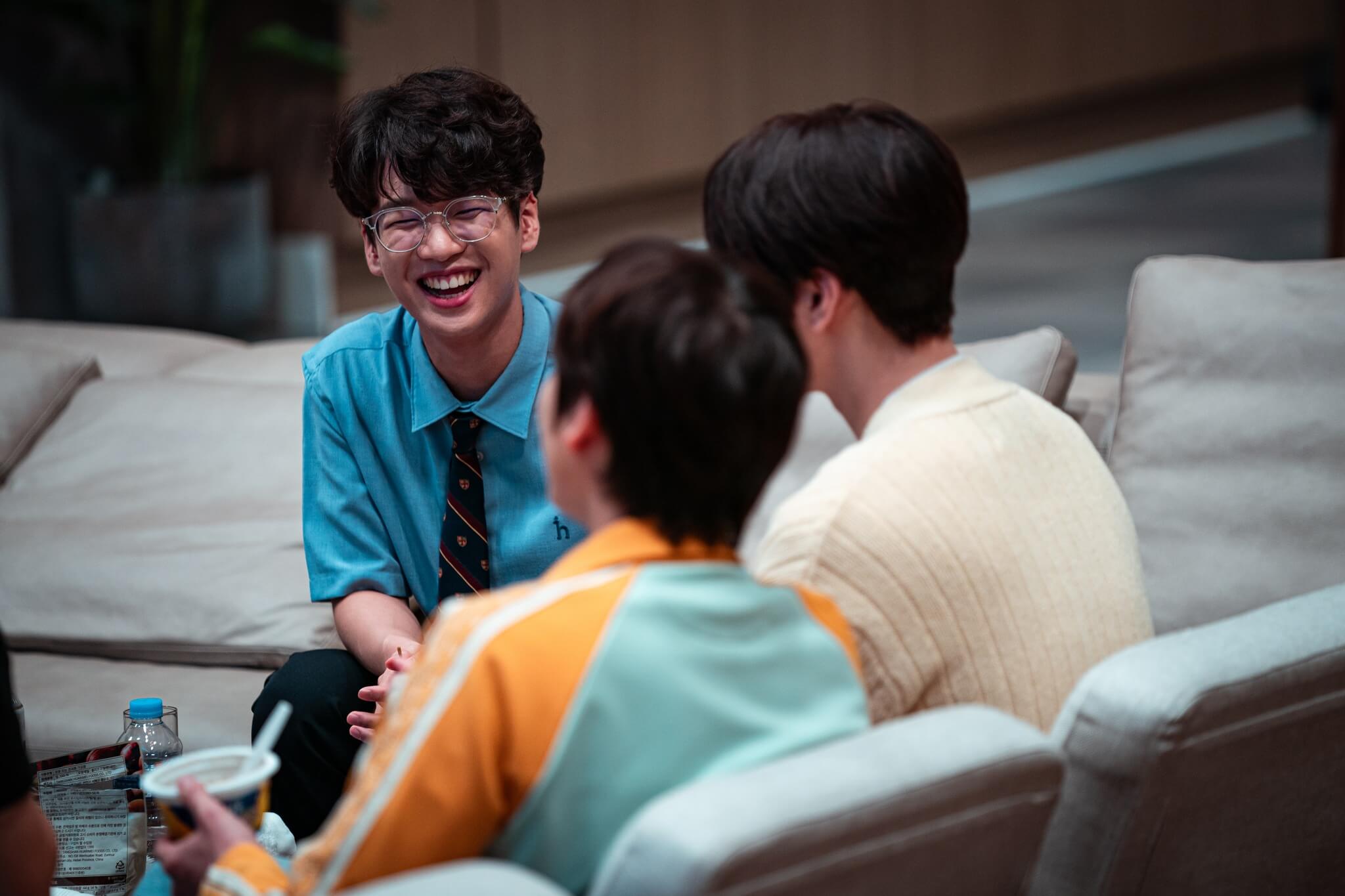 데블스 플랜: 데스룸