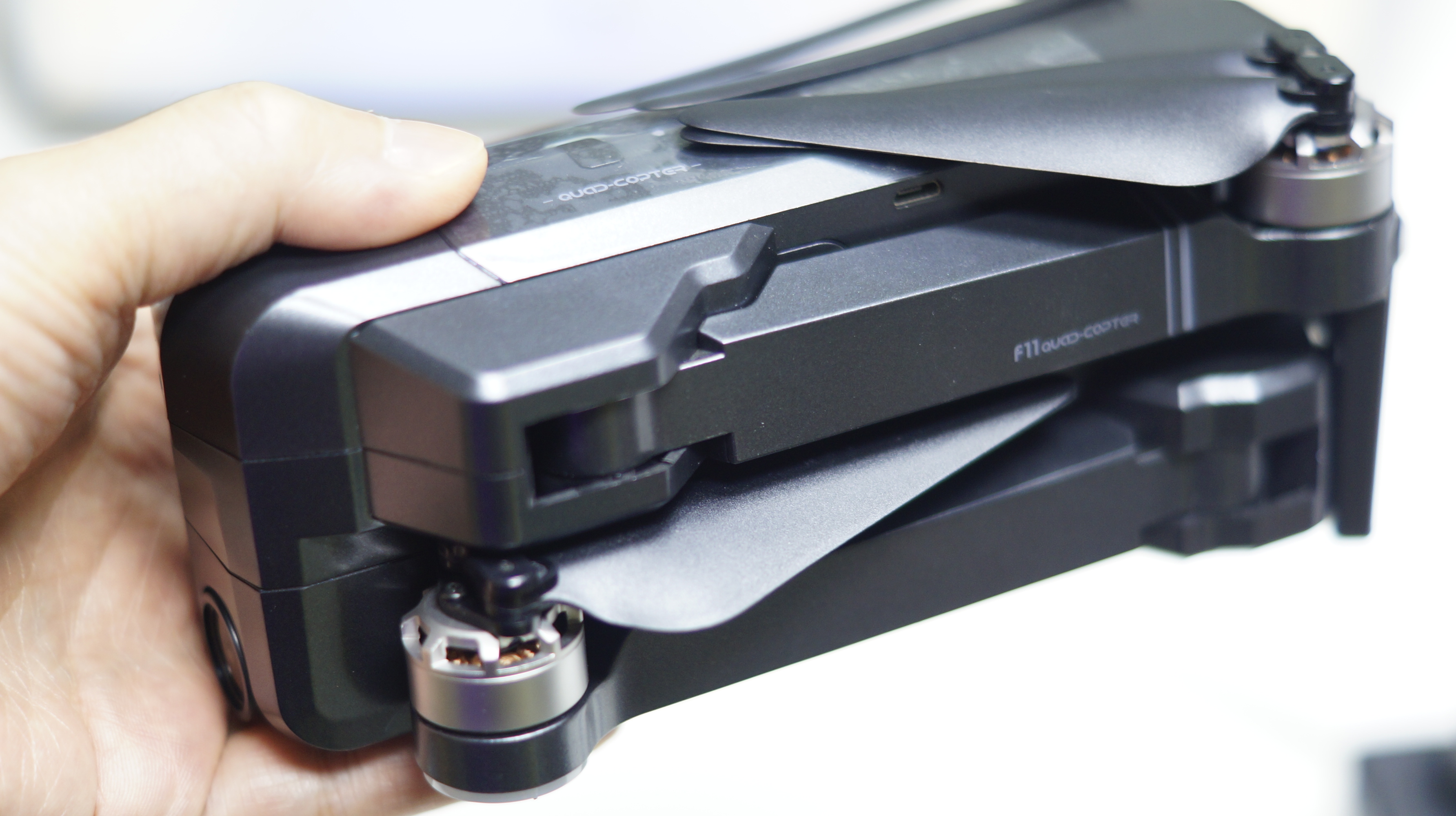 SJRC F11 PRO 드론 후기