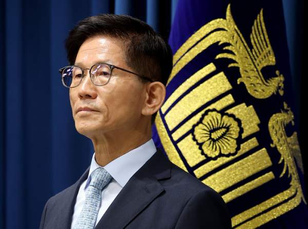 김문수 노동부장관 프로필