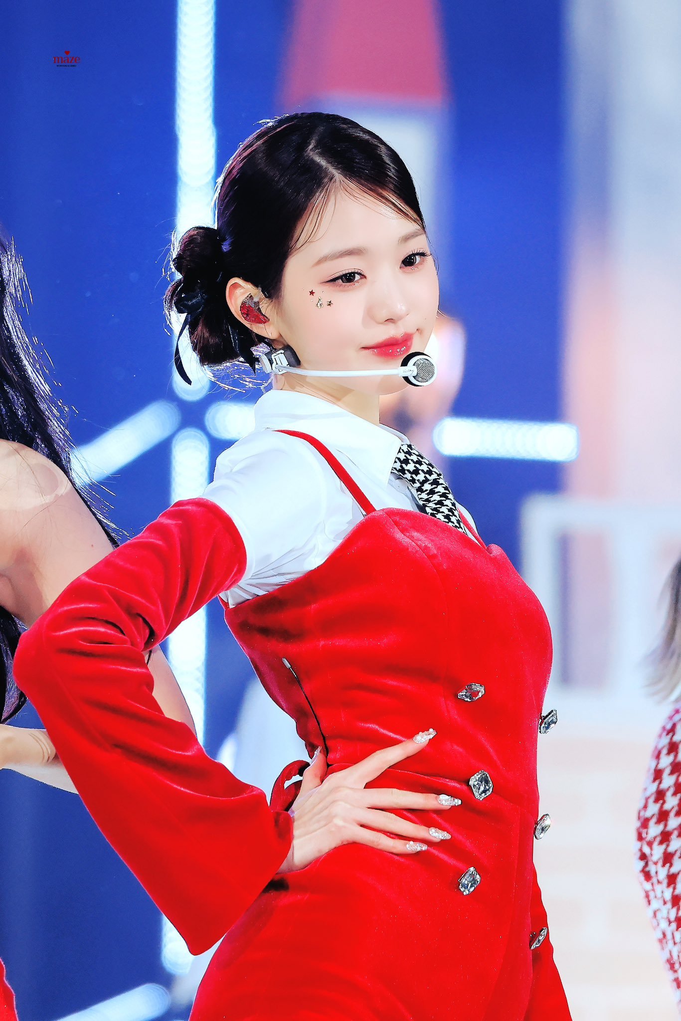 멋진 척하는 포즈