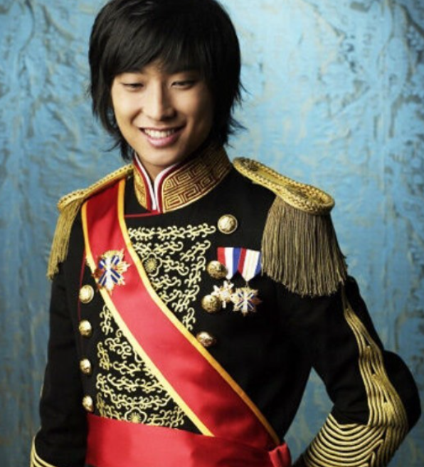 궁의 남자 주인공 주지훈 사진